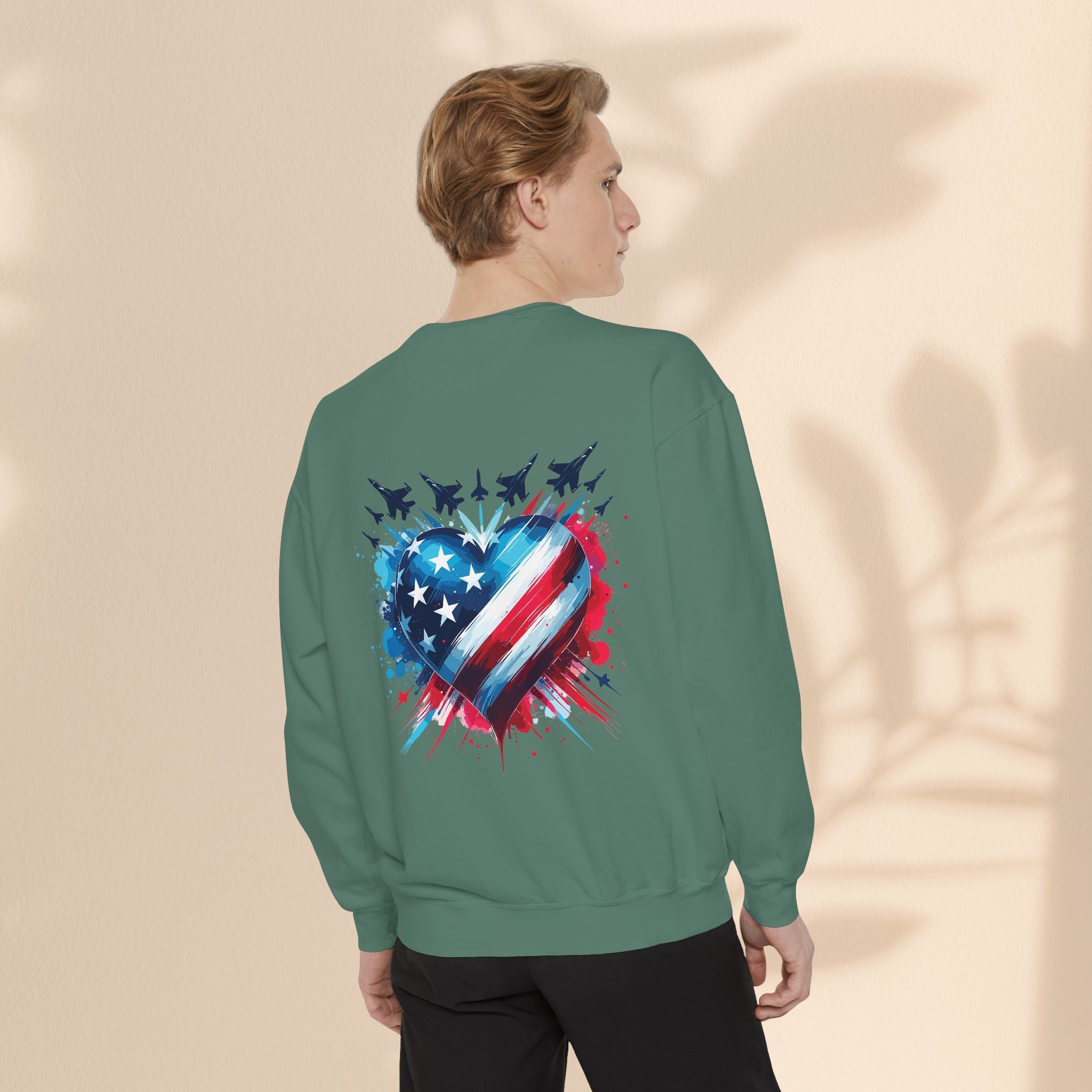 Patriotic Heart Sweatshirt, USA Pride Apparel, Unisex Fashion