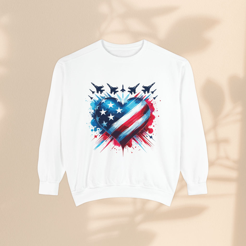 Patriotic Heart Sweatshirt, USA Pride Apparel, Unisex Fashion