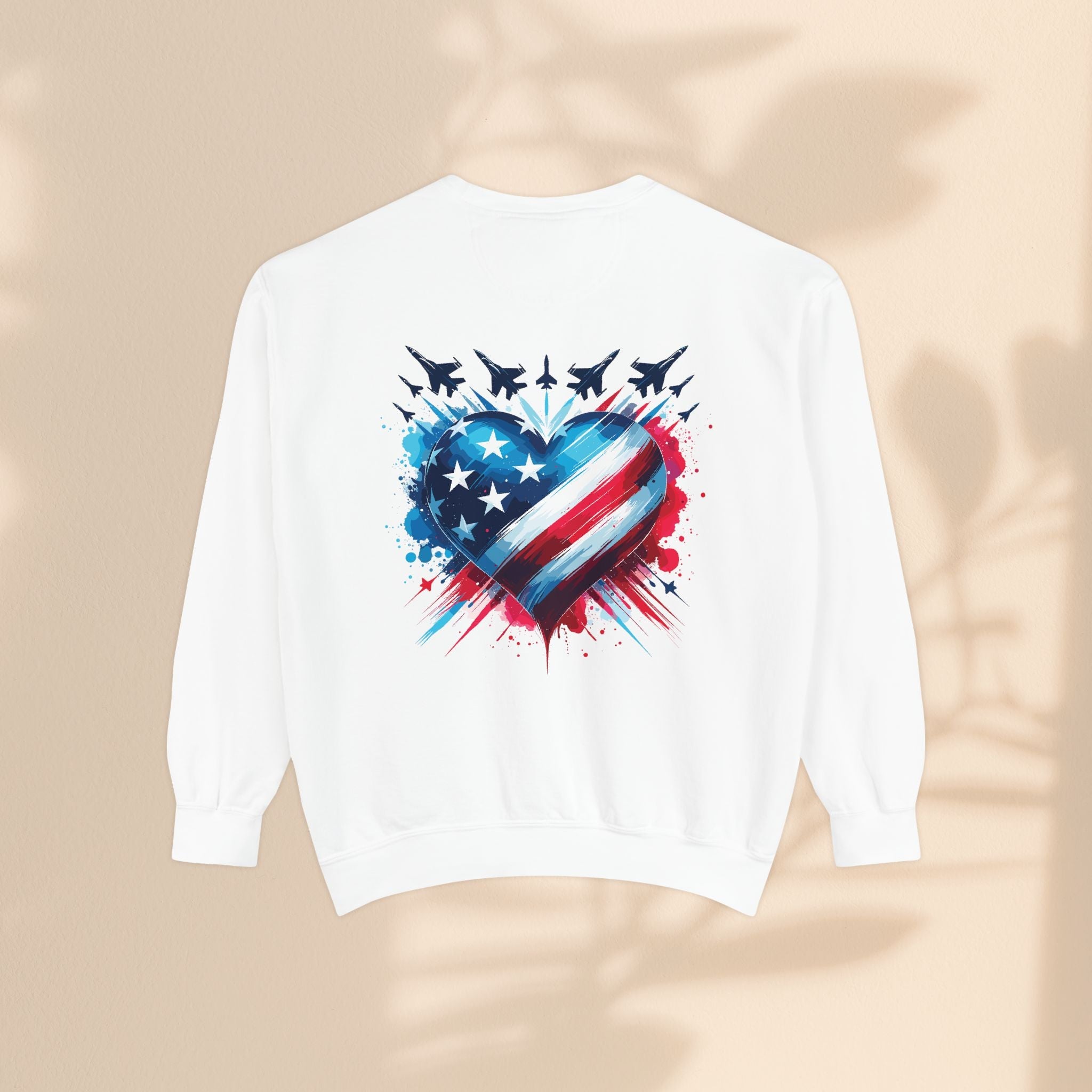 Patriotic Heart Sweatshirt, USA Pride Apparel, Unisex Fashion