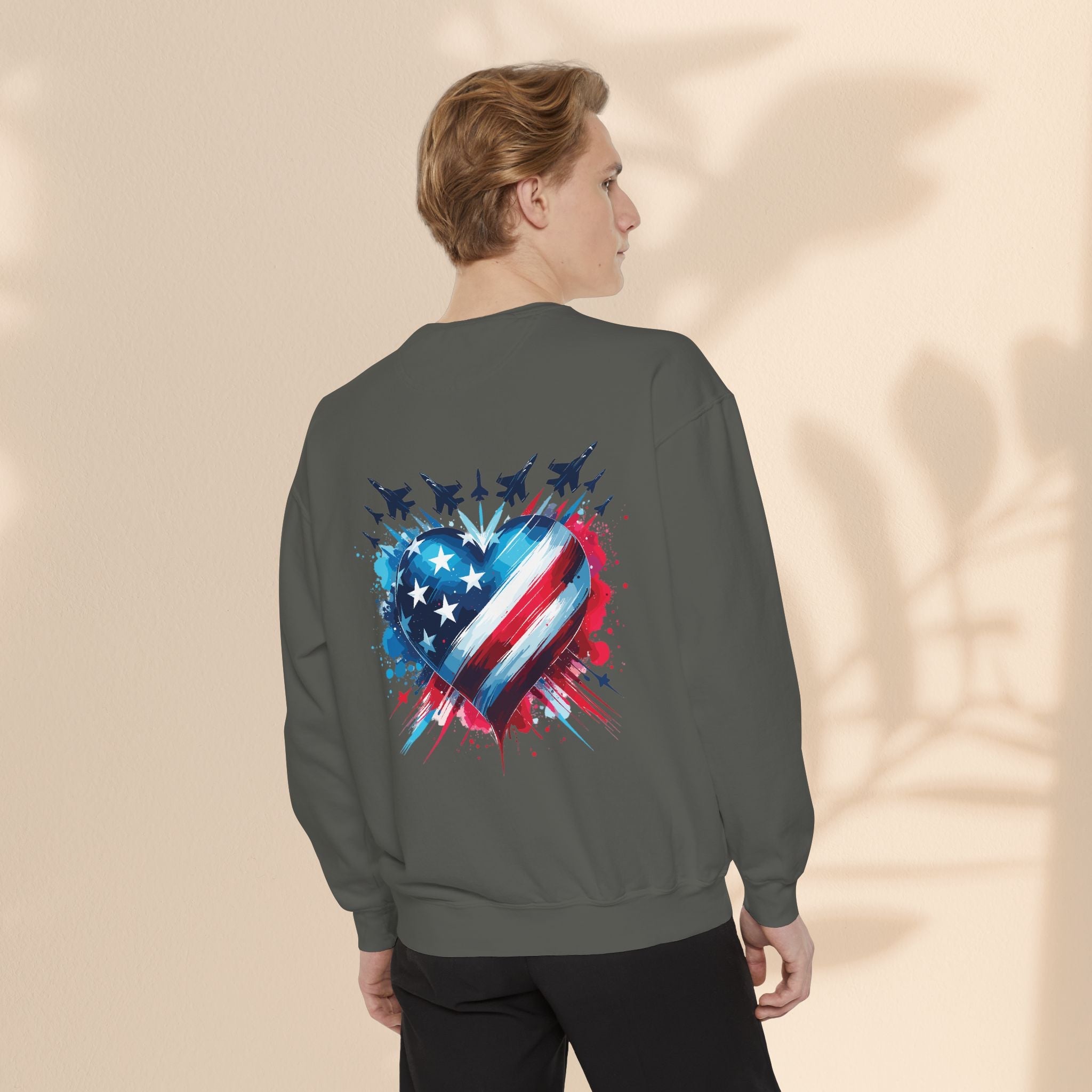 Patriotic Heart Sweatshirt, USA Pride Apparel, Unisex Fashion