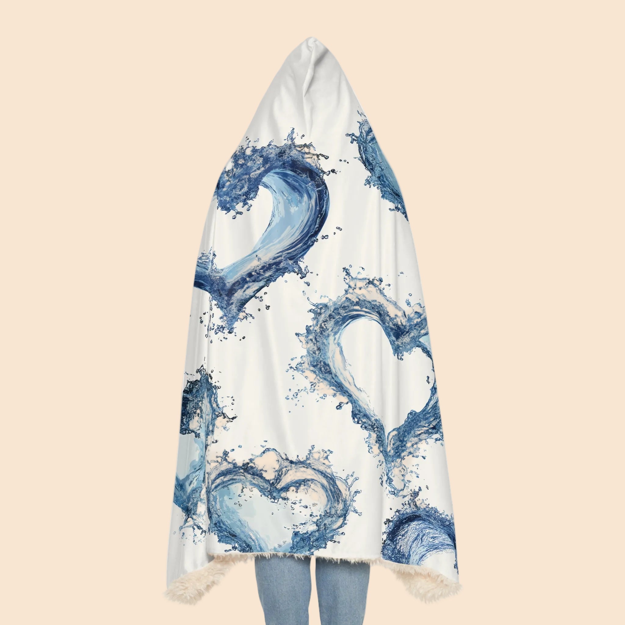 Cozy Splash Art Heart Print Snuggle Blanket - Perfect for Love & Comfort