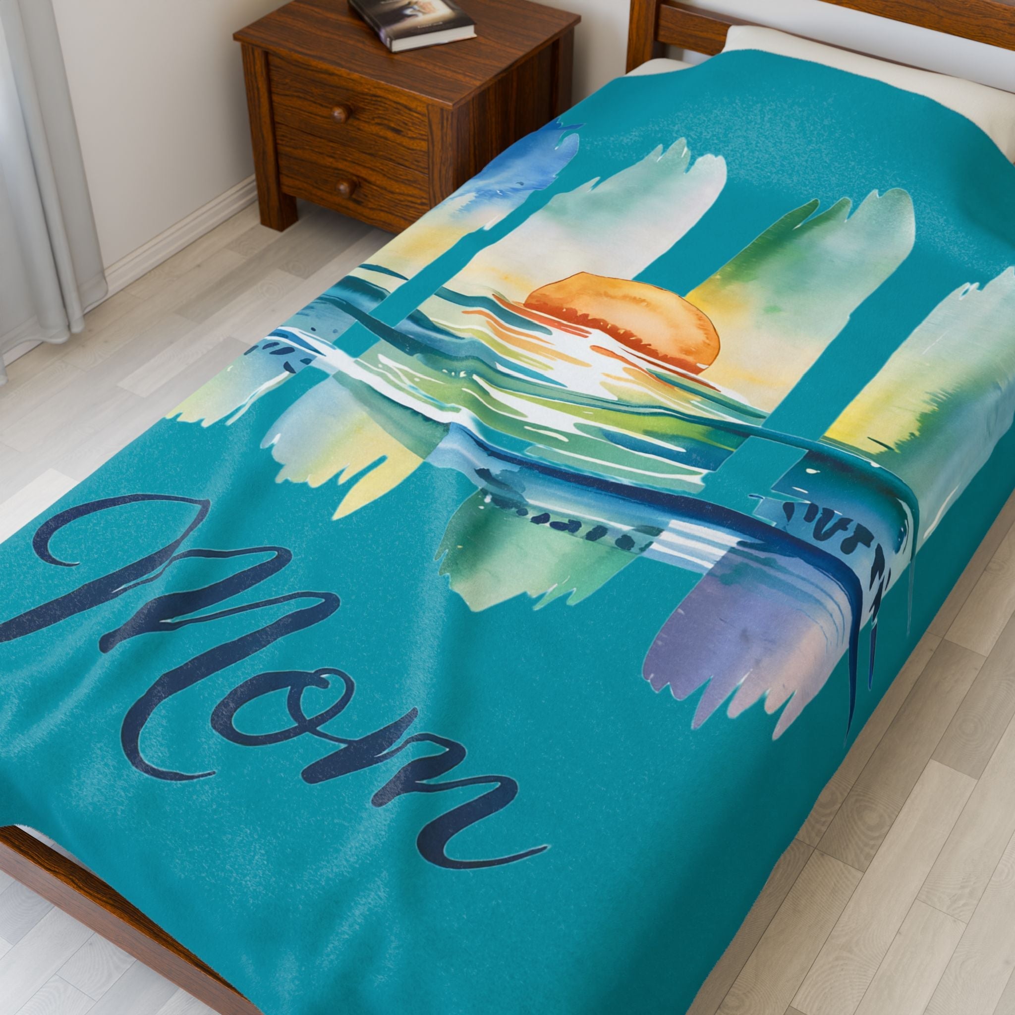 Ocean Loving Mom Velveteen Plush Blanket – A Hug from the Sea