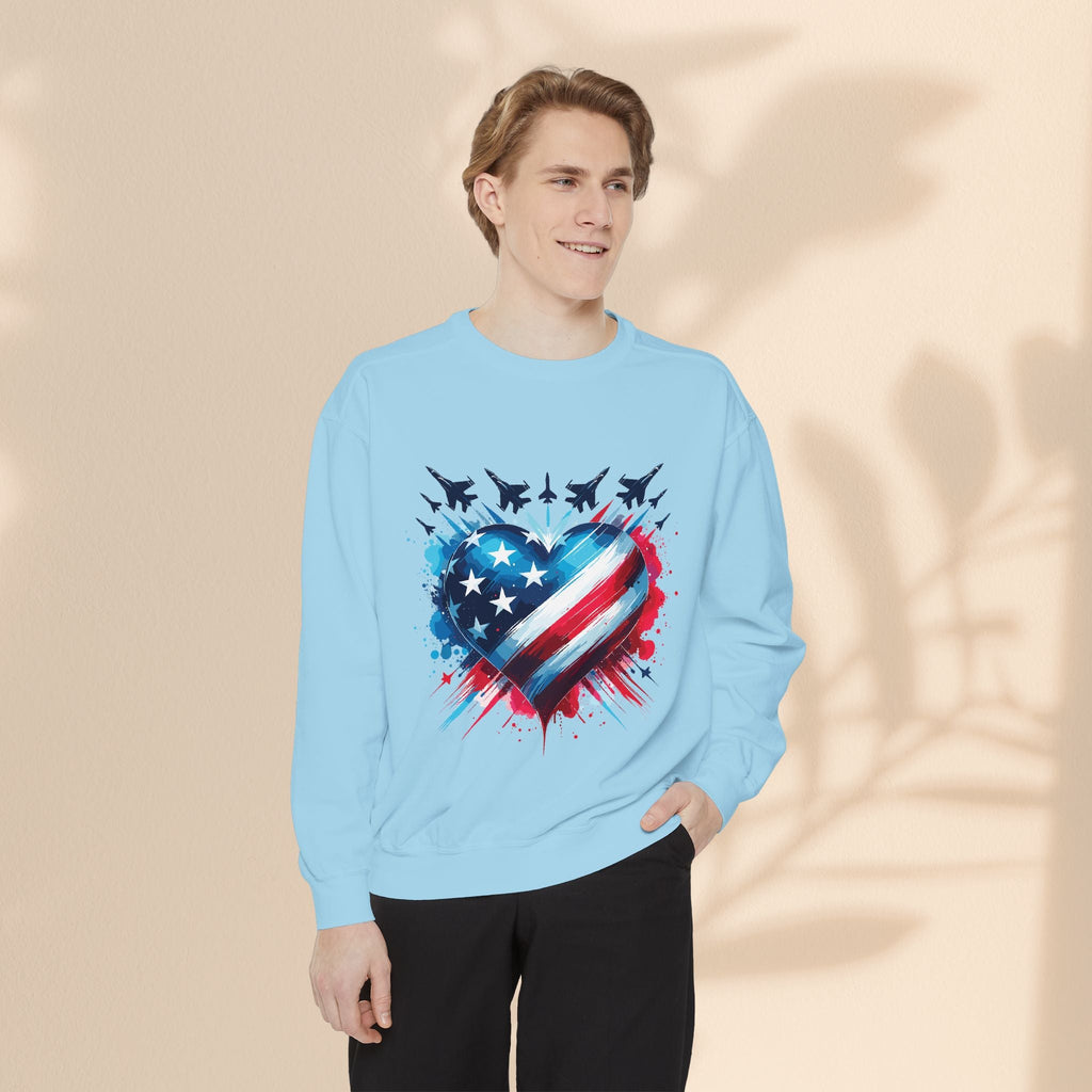 Patriotic Heart Sweatshirt, USA Pride Apparel, Unisex Fashion