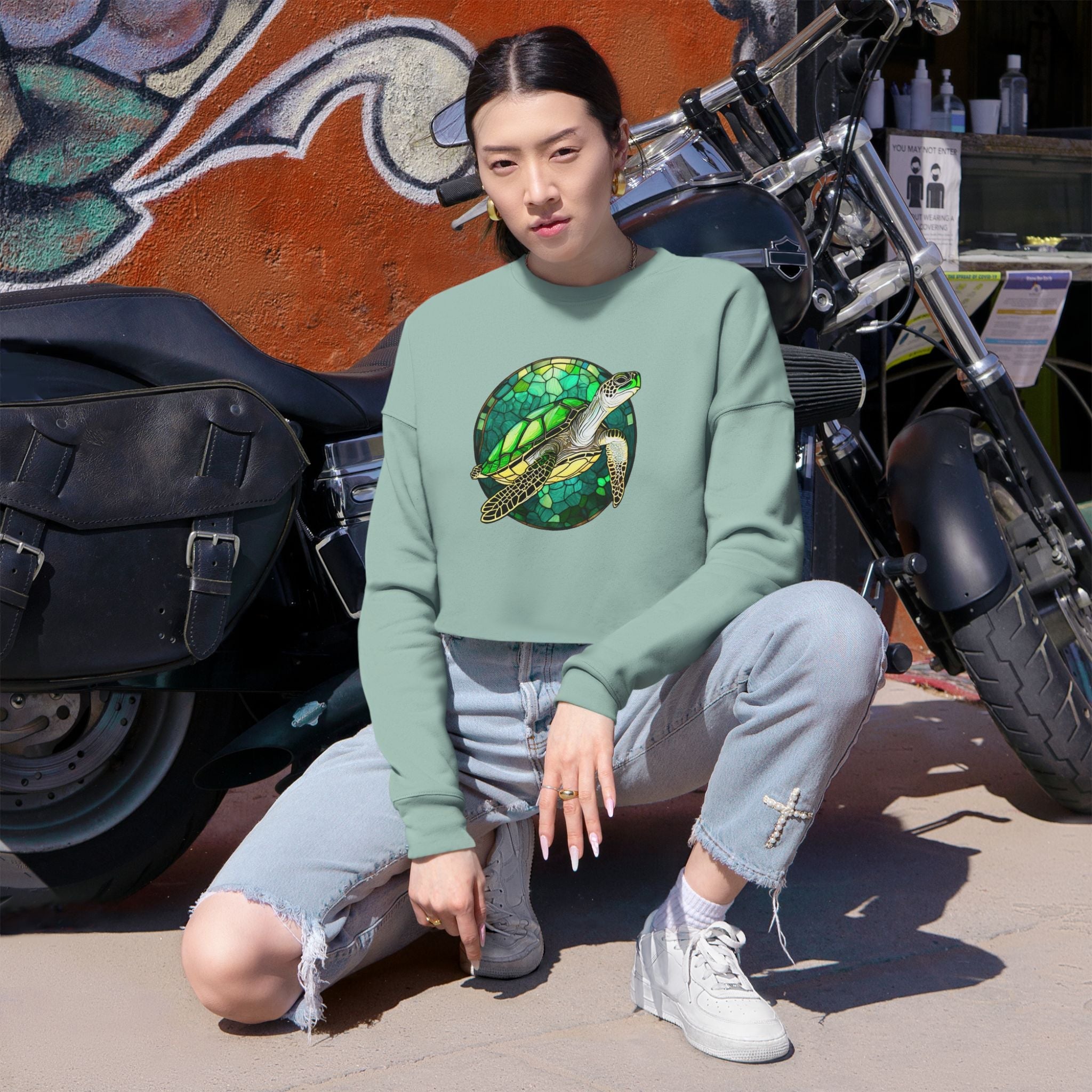 Eco-Friendly Women's Cropped Sweatshirt with Sea Turtle Design | Perfect for Nature Lovers
