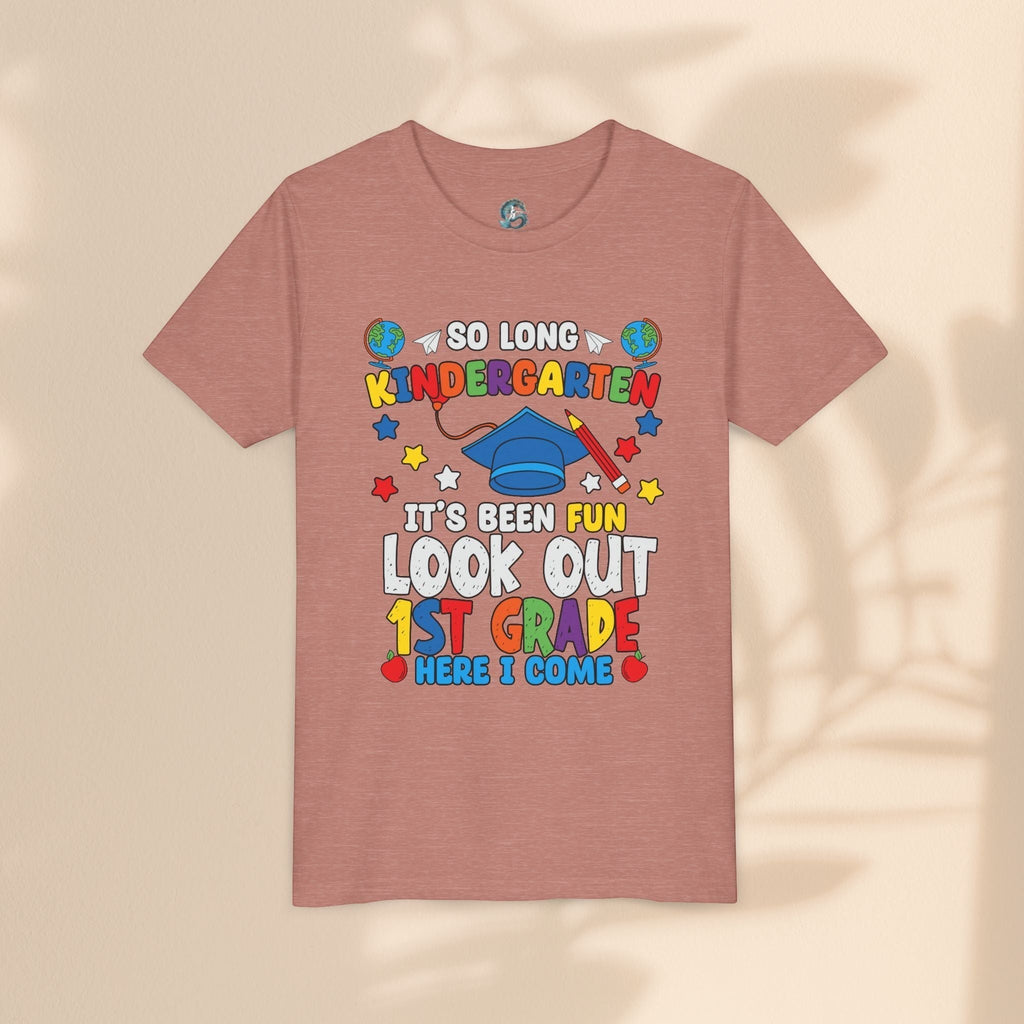 Look Out First Grade Here I Come T-Shirt - Kindergarten to 1st Grade Transition T-Shirt
