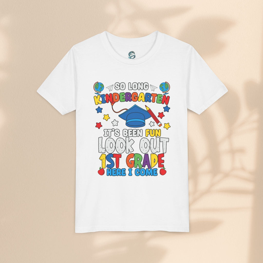 Look Out First Grade Here I Come T-Shirt - Kindergarten to 1st Grade Transition T-Shirt