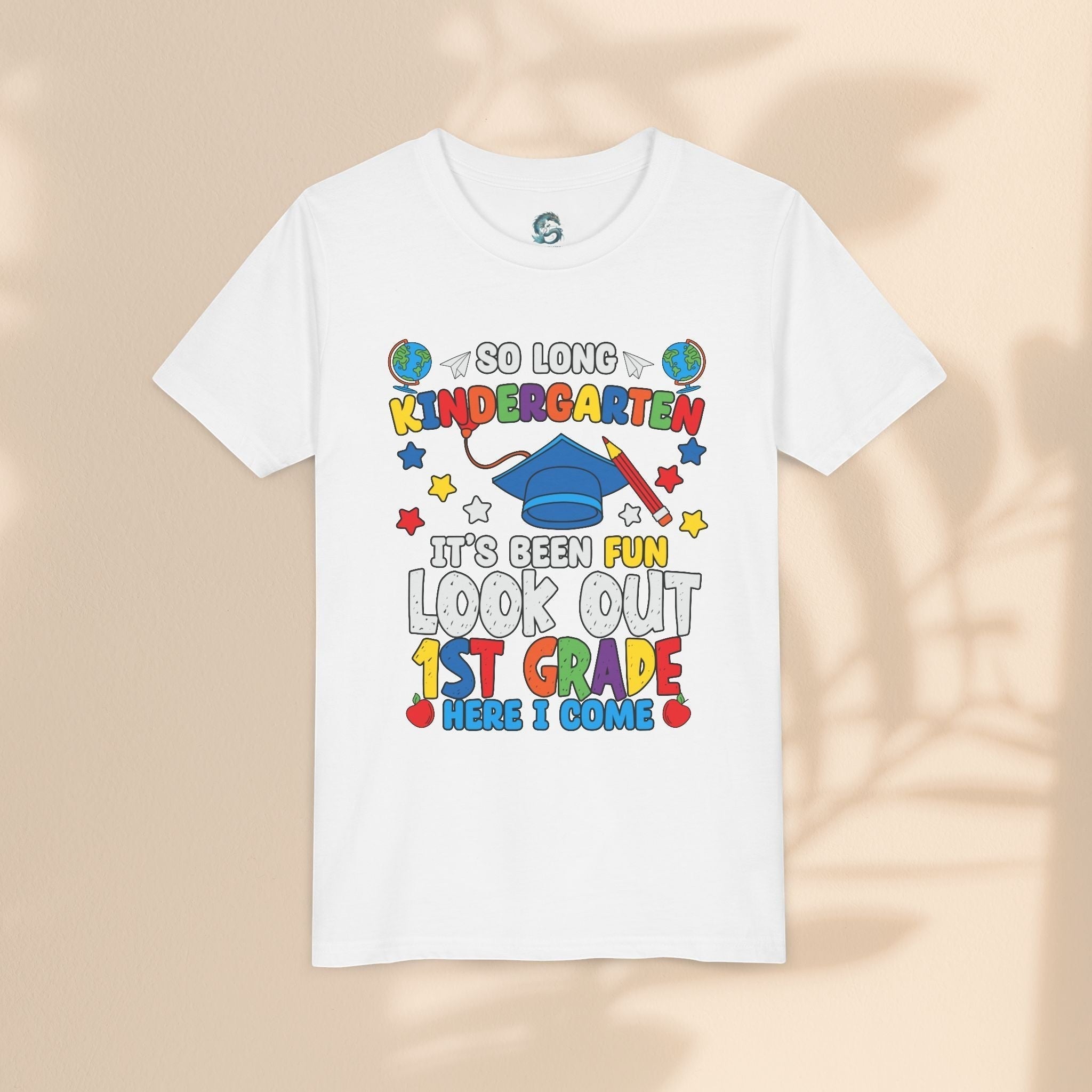 Look Out First Grade Here I Come T-Shirt - Kindergarten to 1st Grade Transition T-Shirt