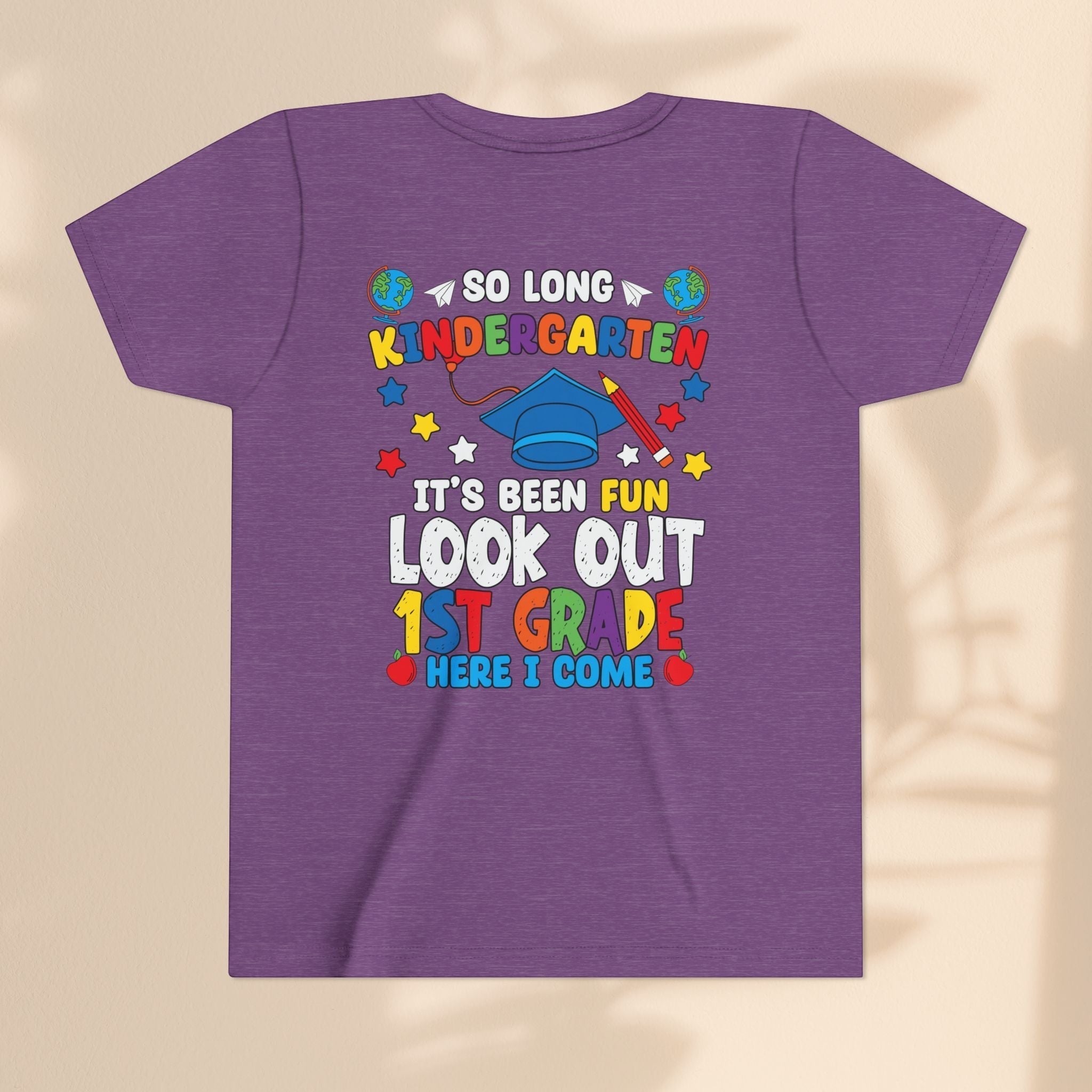 Look Out First Grade Here I Come T-Shirt - Kindergarten to 1st Grade Transition T-Shirt